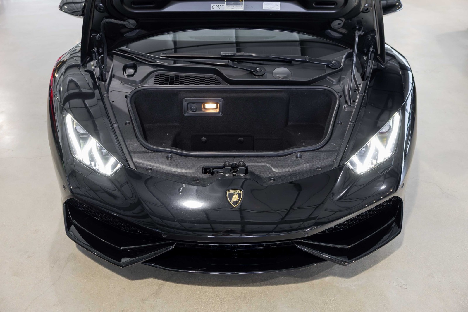 Used Car 2015 Lamborghini Huracan  For Sale Under $230,000 In Boerne, Texas