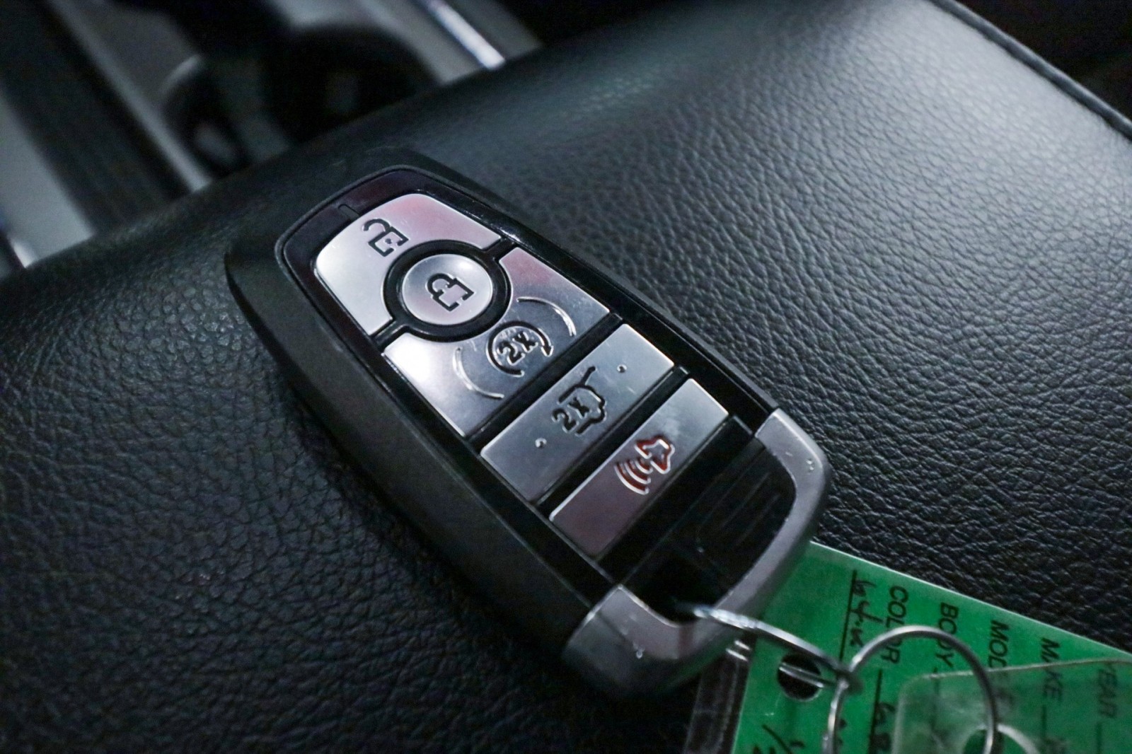 Used Car 2021 Ford Expedition  Xlt For Sale Under $40,000 In Austin, Texas