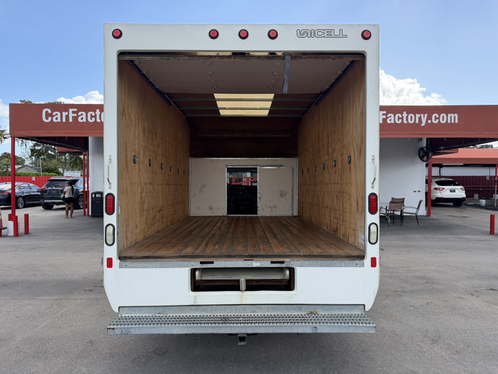 2016 Chevrolet Express - $20,977