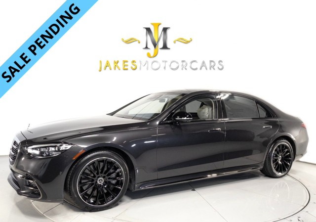 Gray (Graphite Grey) 2023 Mercedes-Benz S-Class Sedan All-Wheel Drive Automatic