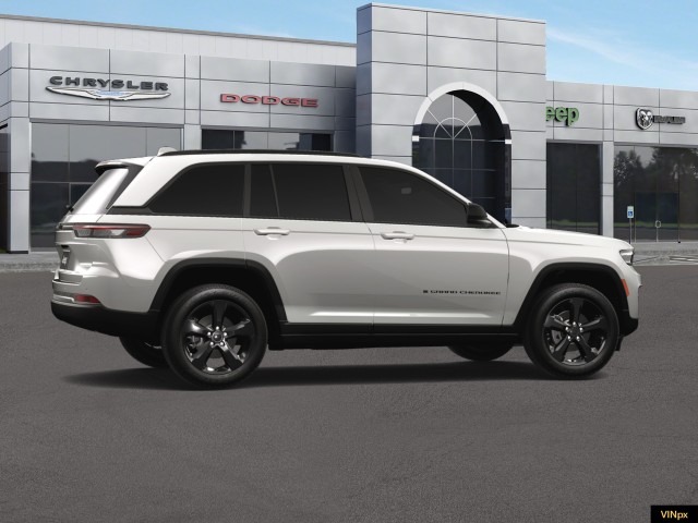 2024 Jeep Grand Cherokee Altitude X 4x4 15