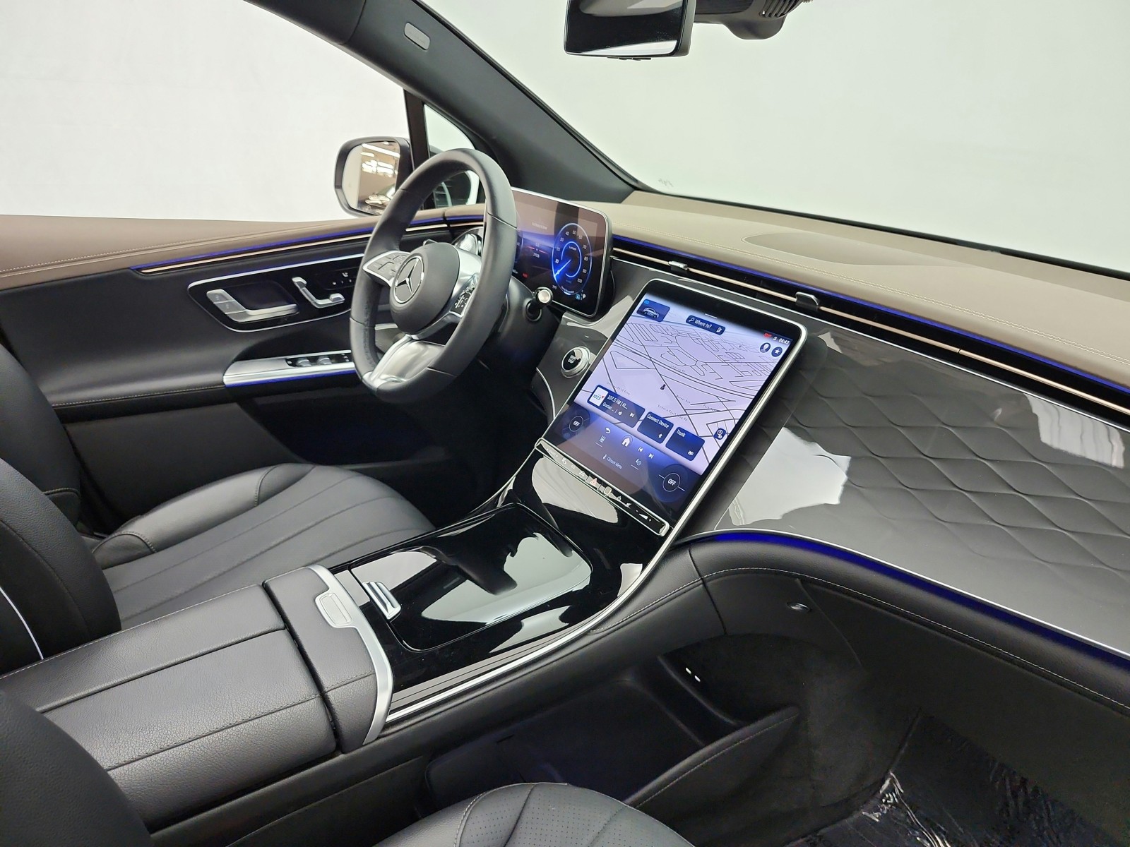 Used 2023 Obsidian Black Metallic Mercedes-Benz EQE 350+ SUV image 24