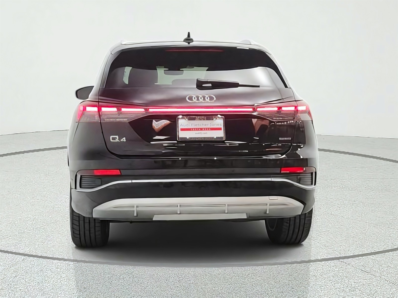 Used 2023 Mythos Black Metallic Audi Premium Plus image 6