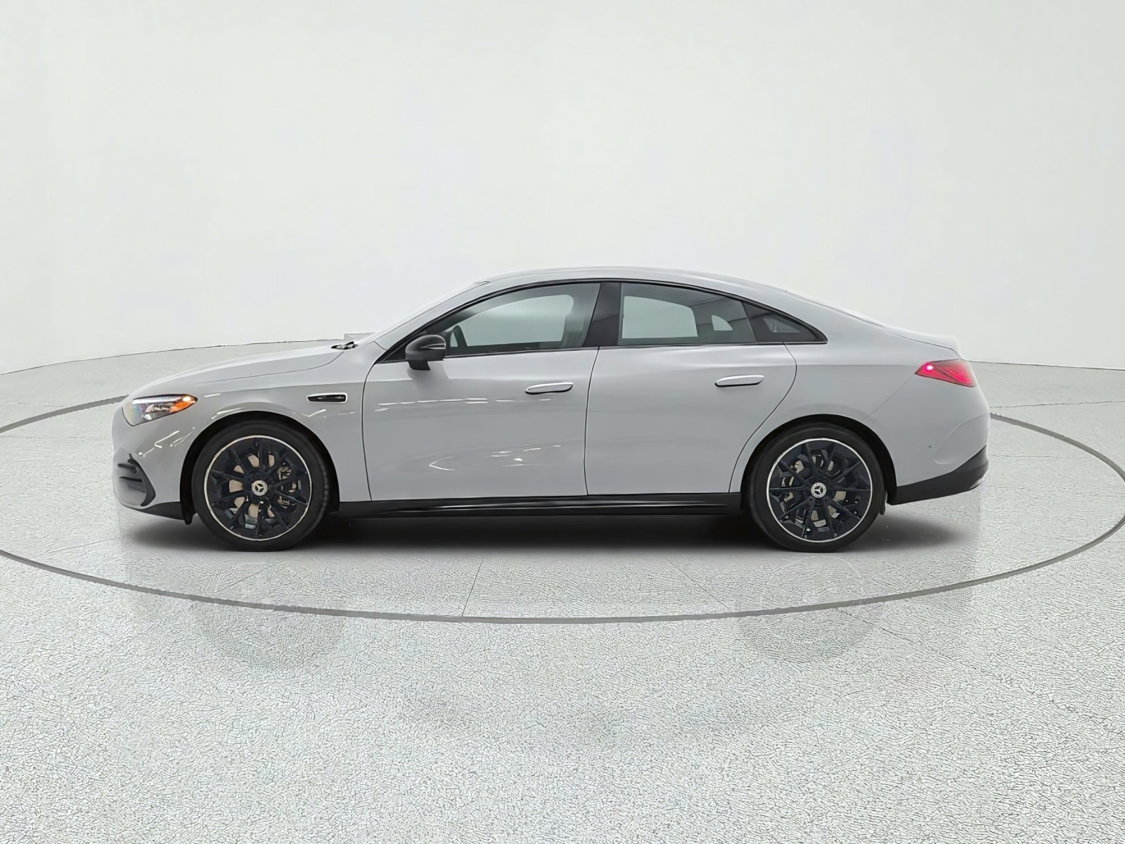 New 2027 MANUFAKTUR Alpine Grey Mercedes-Benz CLA 250+ Electric RWD image 8