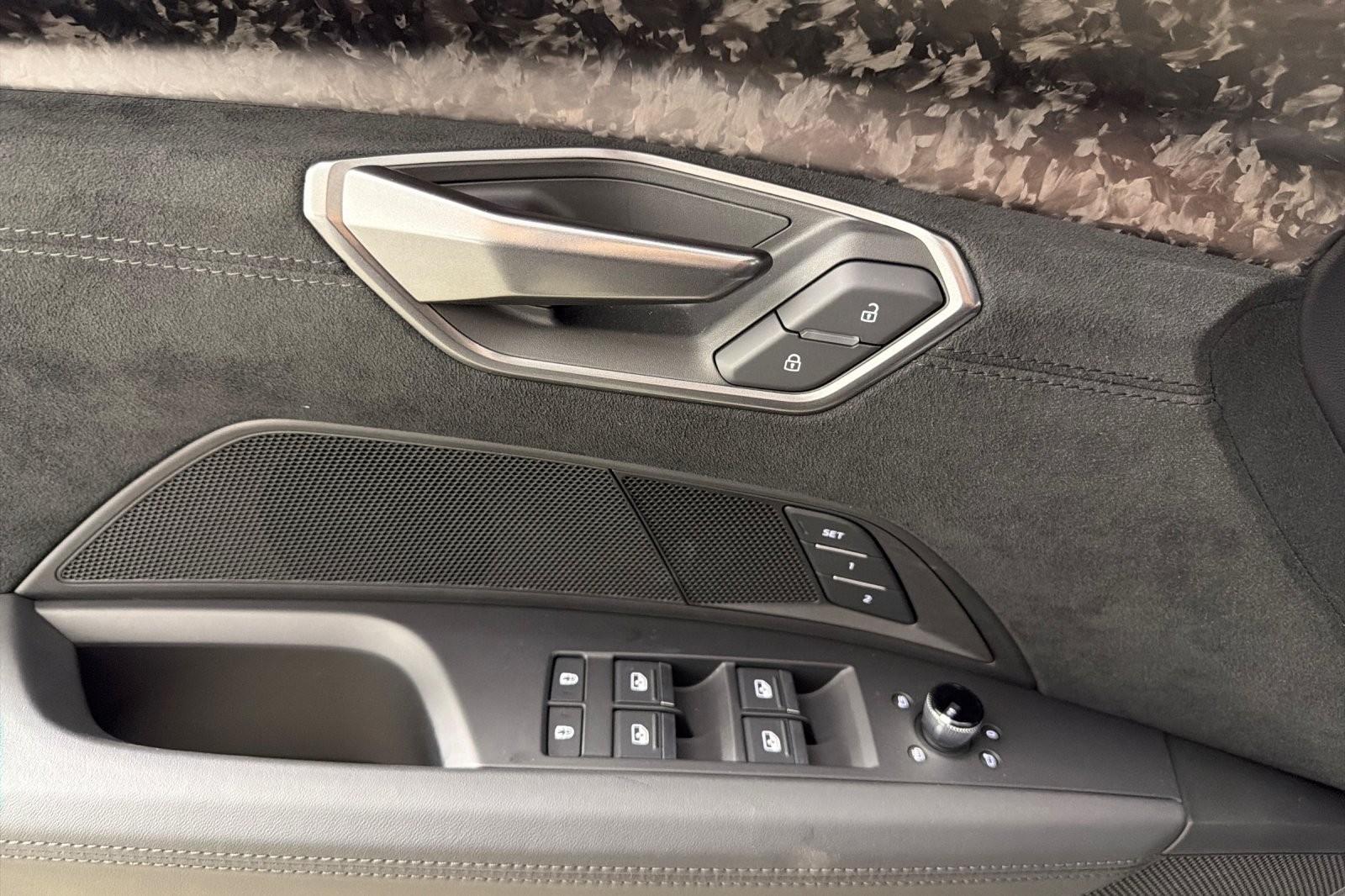 Certified Used 2025 Daytona Gray Pearl Effect Audi performance quattro image 10