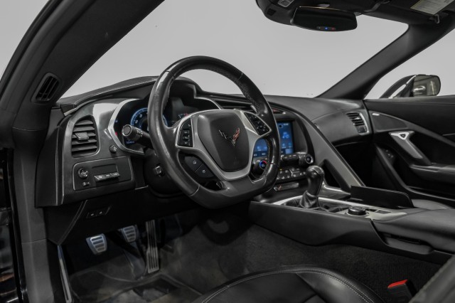 2019 Chevrolet Corvette 2LT 13