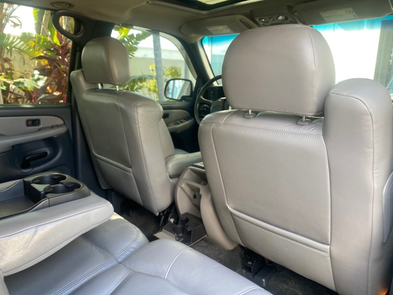 2001 Chevrolet Suburban LT Z71 1 FL 4WD 44 SERVICES NO ACCIDENTS in ,