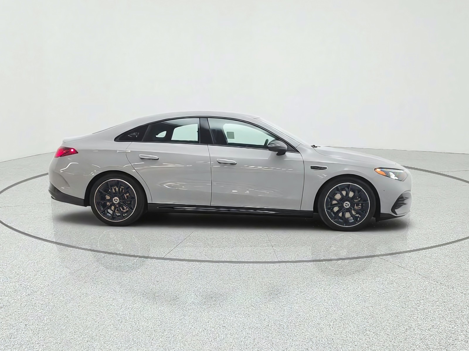 New 2027 MANUFAKTUR Alpine Grey Mercedes-Benz CLA 220 Hybrid FWD image 4