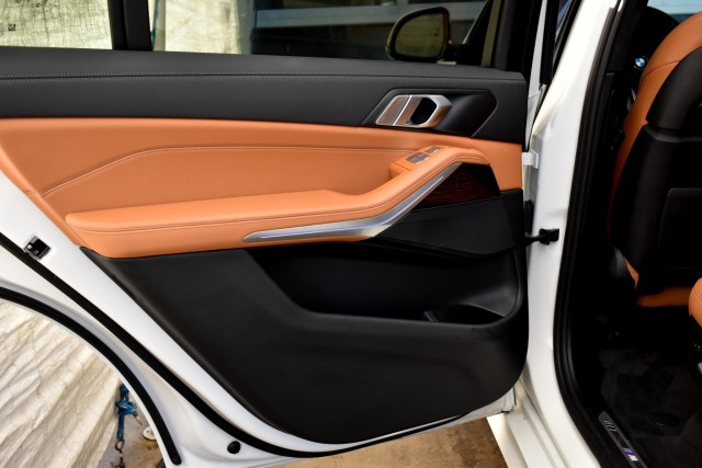 2021 BMW X7 M Sport Executive Pkg. Luxury Seating Pano Moonroo 45