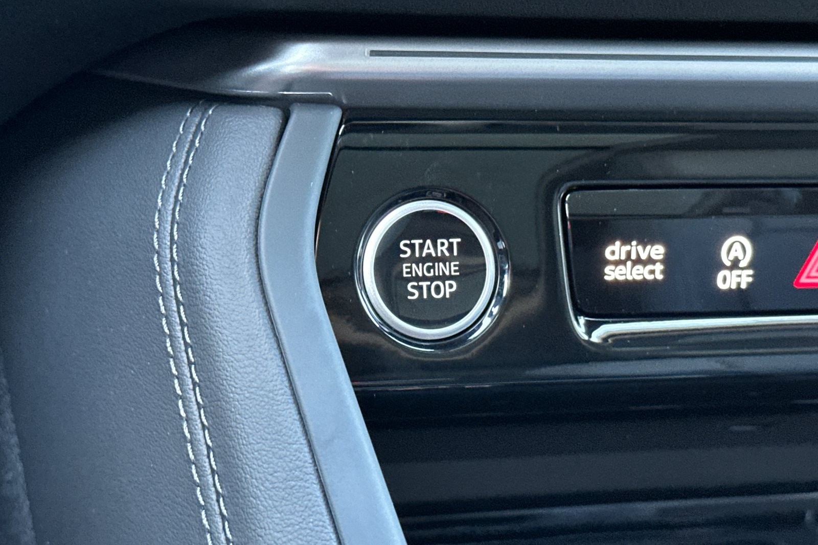 New 2026 Daytona Gray Pearl Effect Audi Premium Plus 2.0 TFSI quattro image 22