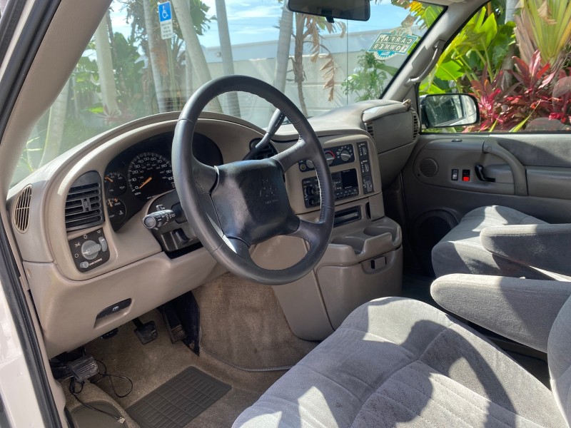 2005 Chevrolet Astro Passenger LT LOW MILES 67,376 1 OWNER in , 