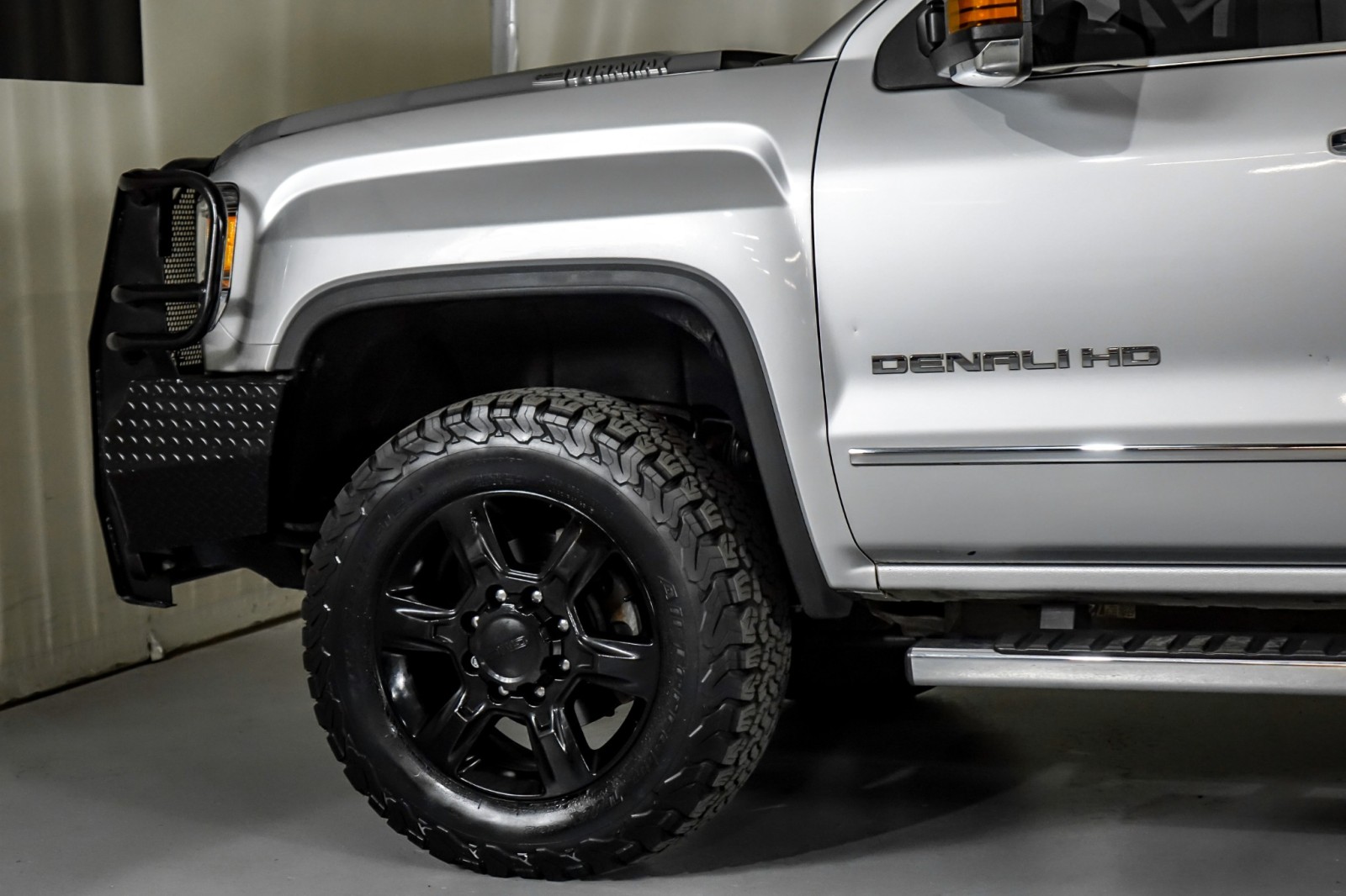 2019 GMC Sierra 2500HD Denali 12