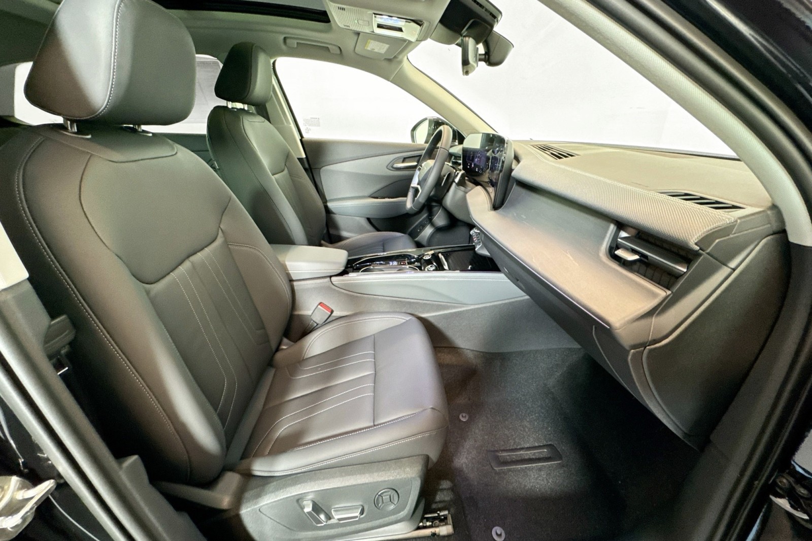 New 2026 Mythos Black Metallic Audi S line image 26