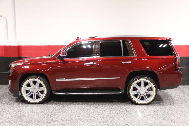 2016 Cadillac Escalade Luxury Collection 4dr Suv in , 