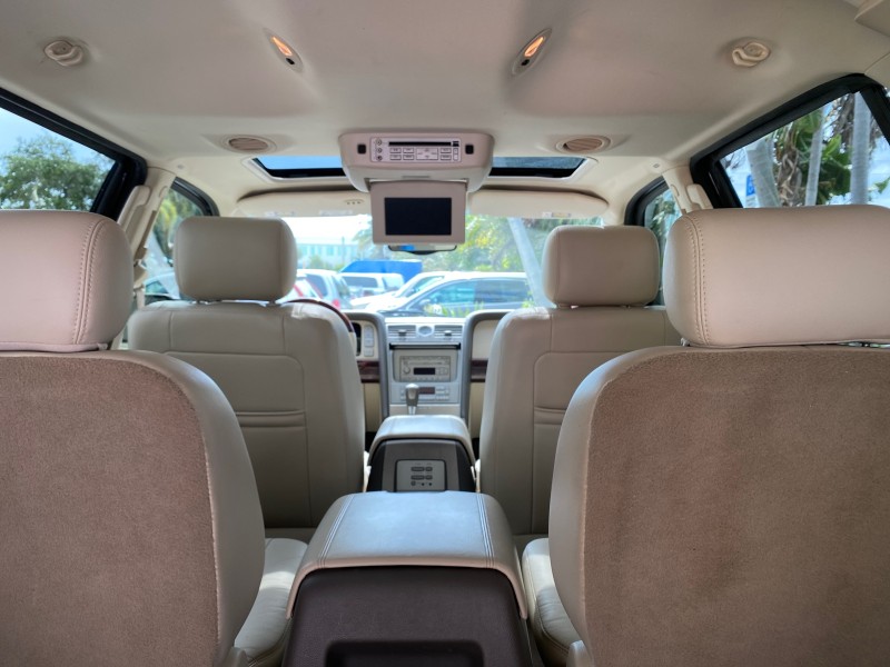2004 Lincoln Navigator LOW MILES 67,511 SUNROOF in ,