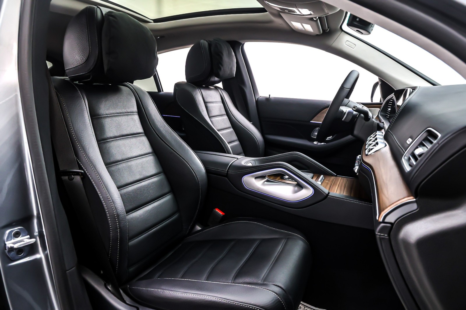 New 2026 Selenite Grey Metallic Mercedes-Benz GLE 450 4MATIC® Coupe image 7