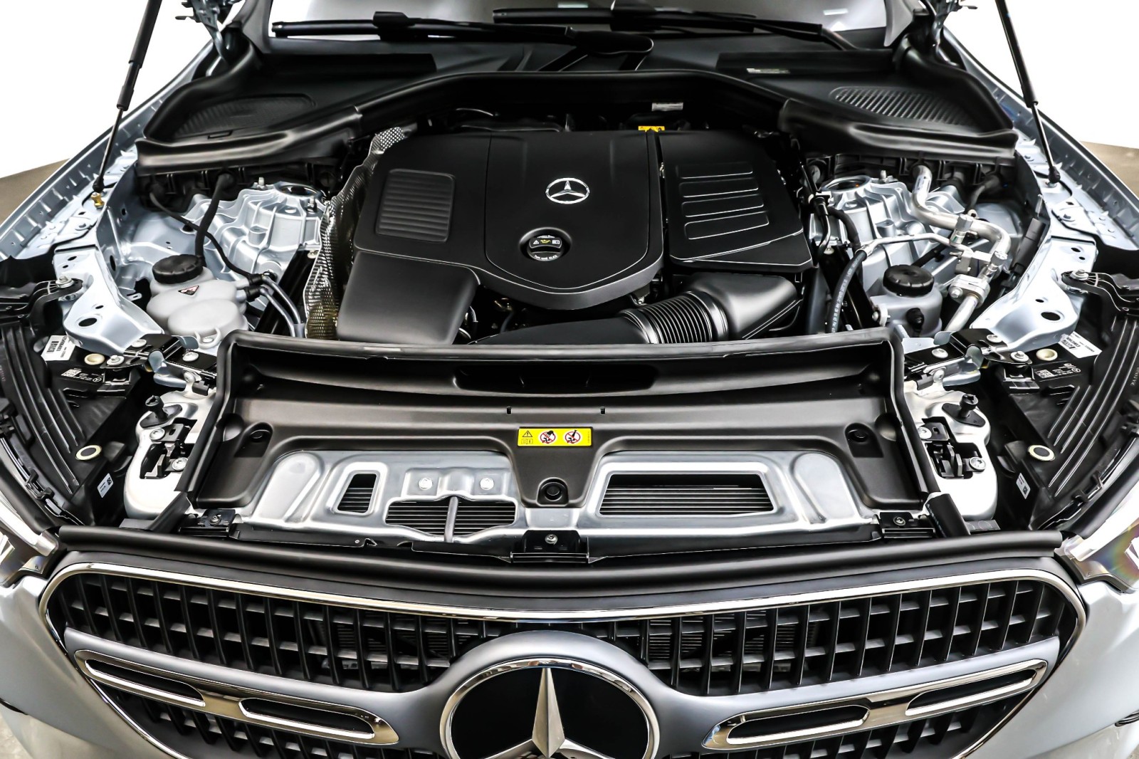 New 2026 Cirrus Silver Metallic Mercedes-Benz GLC 300 image 11