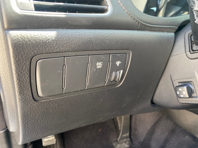 2012 Hyundai Genesis 3.8L SUNROOF PREM PKG in , 