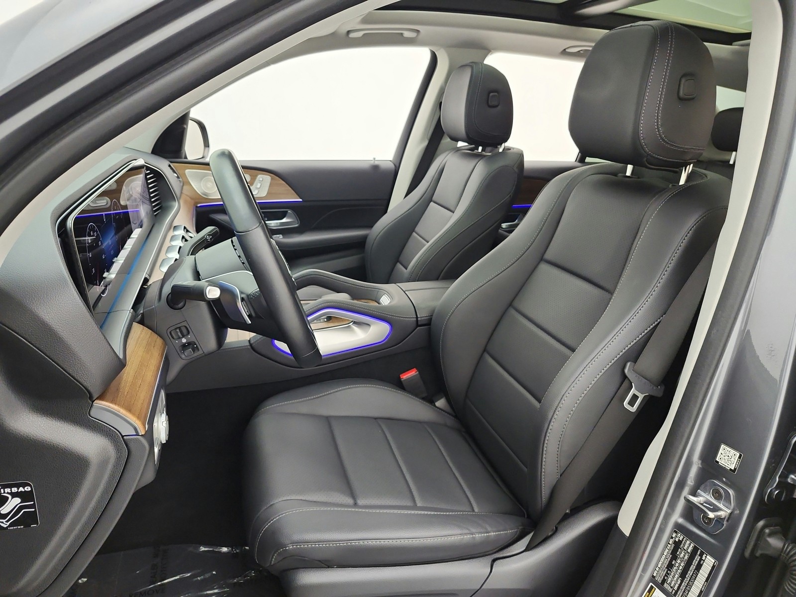 Certified Used 2025 Selenite Grey Metallic Mercedes-Benz GLE 350 4MATIC® SUV image 24