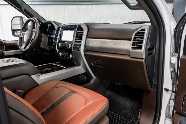 2019 Ford F-350 King Ranch 13