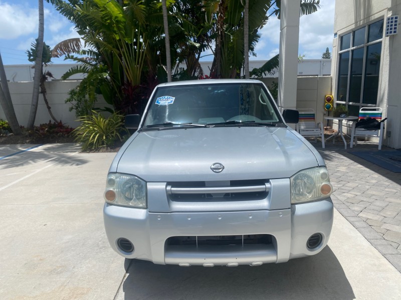 2002 Nissan Frontier 2WD XE XCAB 5 SPD AC 4 CYL in ,