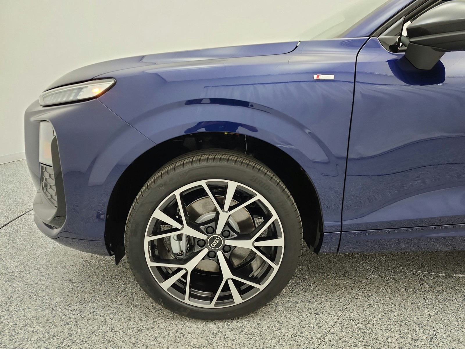 New 2026 Navarra Blue Metallic Audi S line quattro image 13