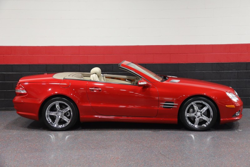 2008 Mercedes-Benz SL550 AMG Sport 2dr Convertible in , 