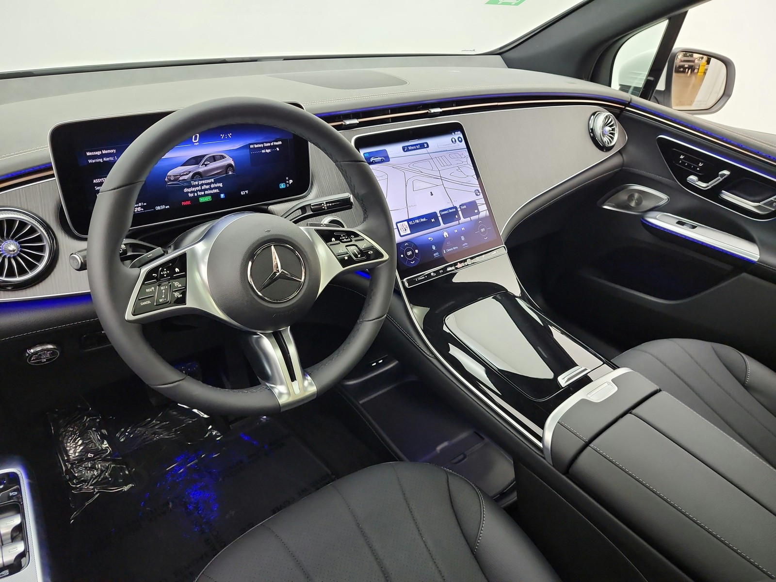 New 2026 Polar White Mercedes-Benz EQE 320+ image 9