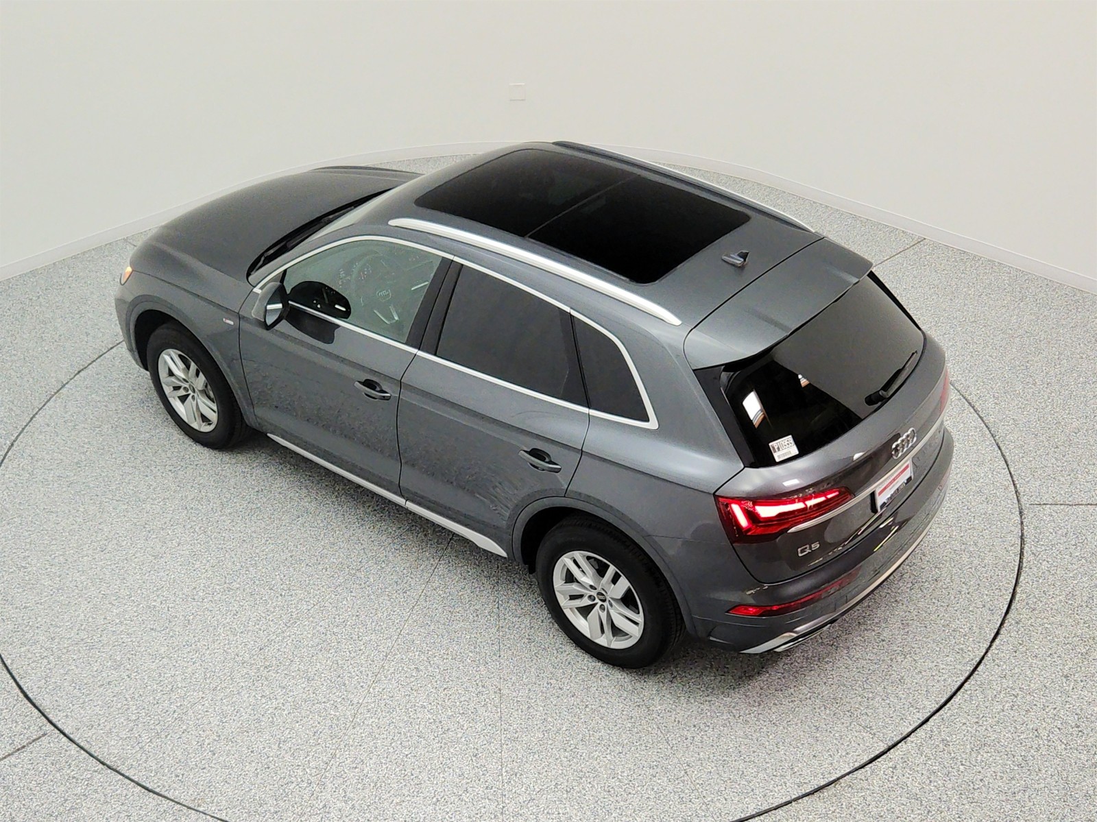 Used 2024 Daytona Gray Pearl Effect Audi S line Premium 45 TFSI quattro image 28