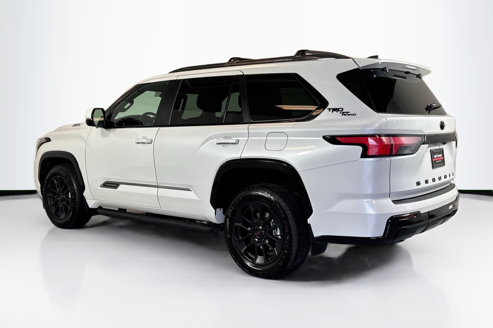 Used 2025 WHITE Toyota Platinum image 7