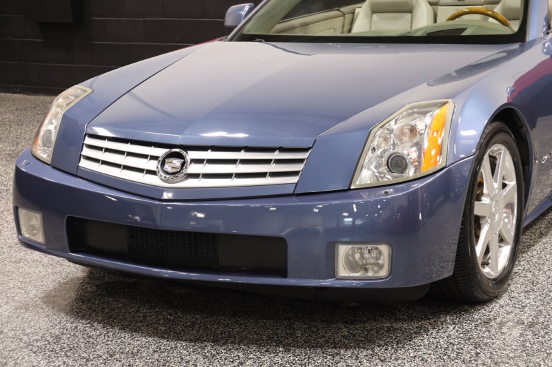 2005 Cadillac XLR 2dr Convertible in , 