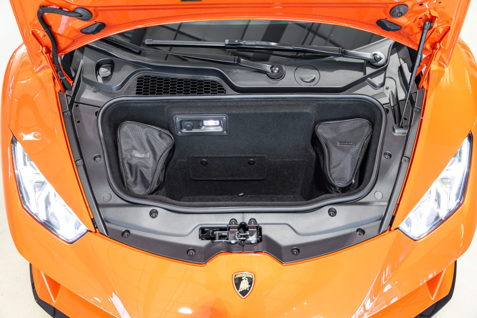 Used Car 2020 Lamborghini Huracan Evo  For Sale Under $290,000 In Boerne, Texas