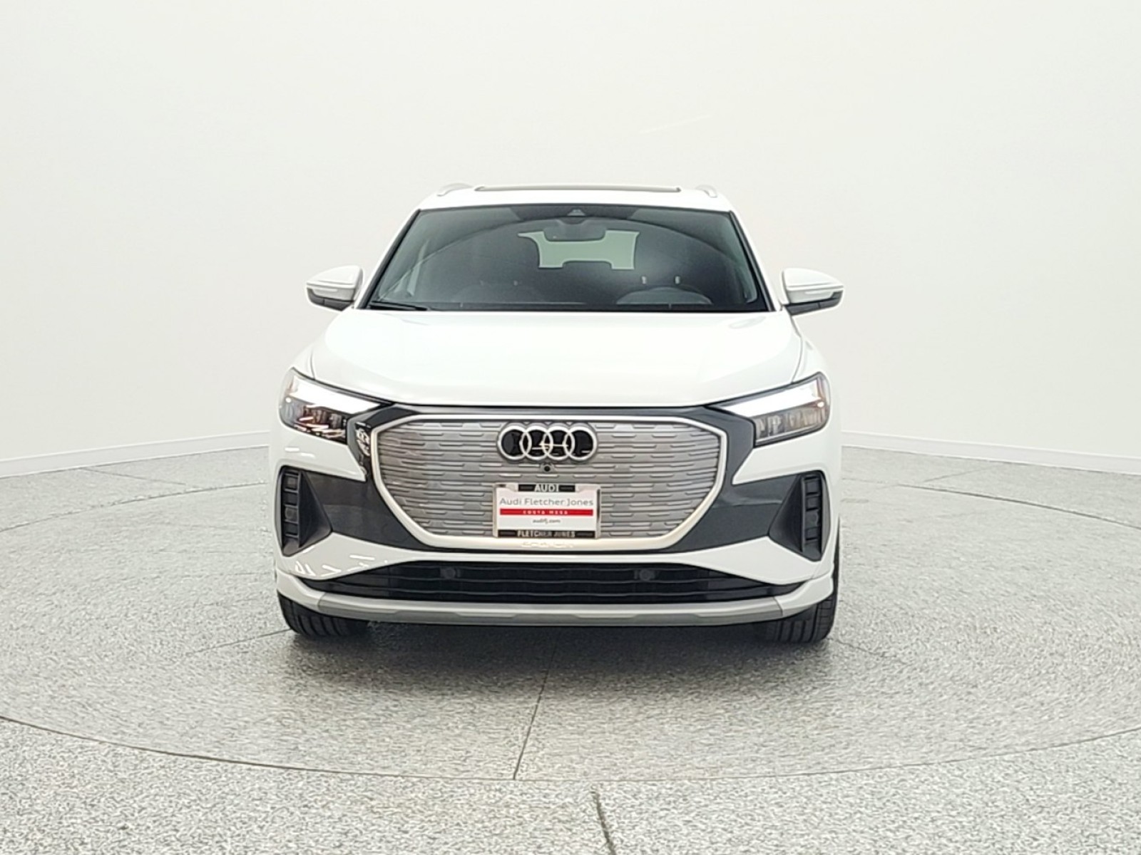 Used 2025 Glacier White Metallic Audi Premium 45 RWD image 2