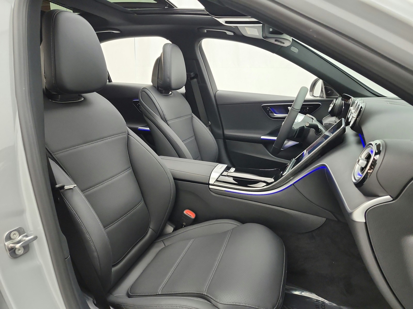 New 2026 MANUFAKTUR Alpine Grey Mercedes-Benz C 300 Sedan image 15