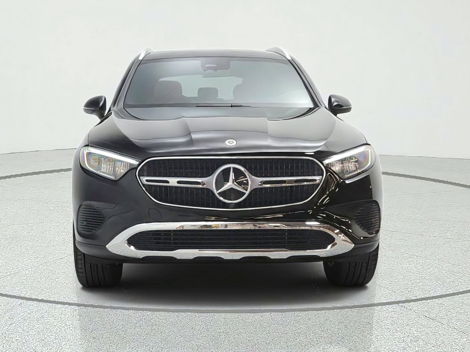 New 2027 Black Mercedes-Benz GLC 300 SUV image 2