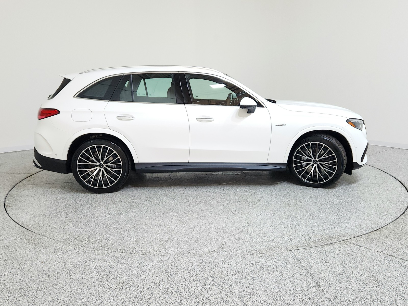 New 2026 Polar White Mercedes-Benz AMG® GLC 43 4MATIC SUV image 6