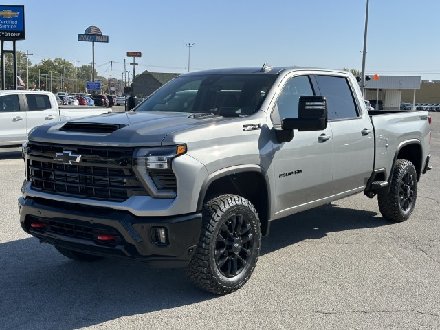 2025 Chevrolet Silverado 2500HD LTZ 7