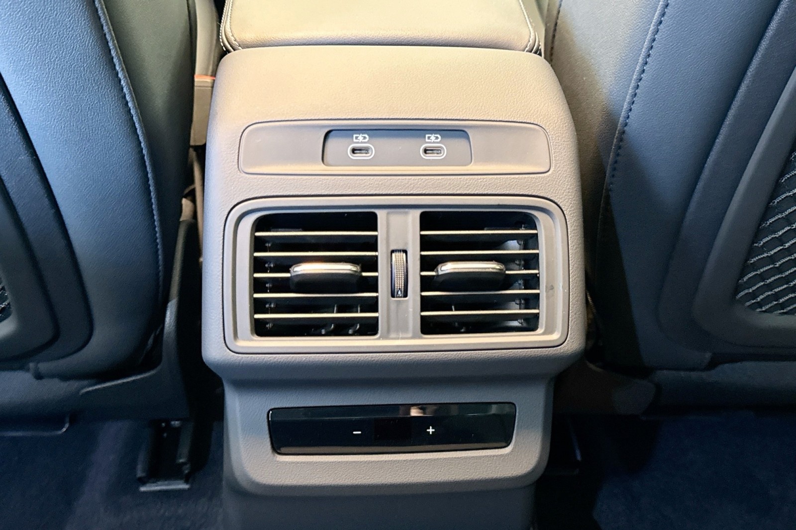 New 2025 Tambora Gray Metallic Audi Premium Plus 2.0 TFSI quattro image 22