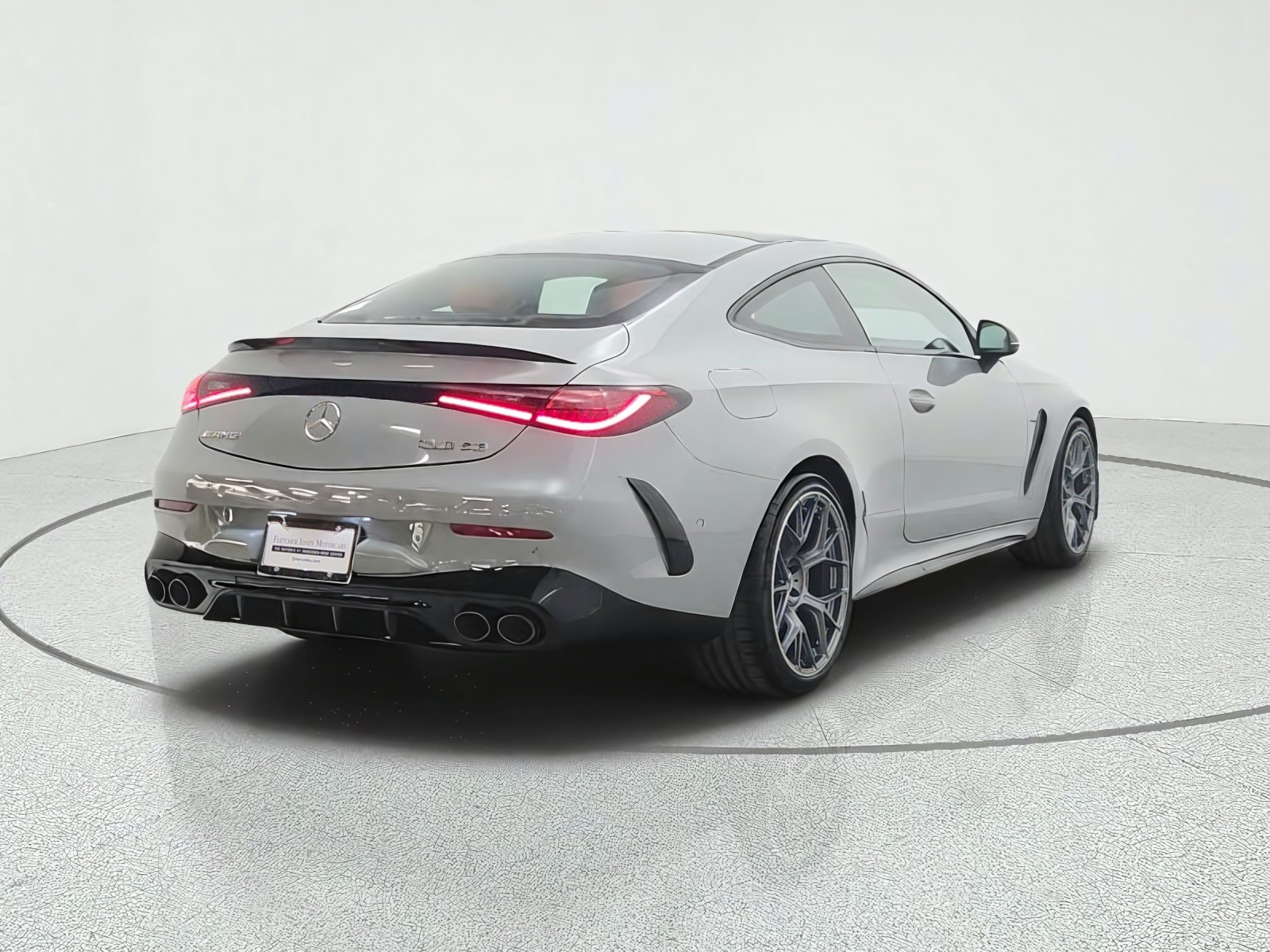 New 2027 MANUFAKTUR Alpine Grey Metallic Mercedes-Benz AMG® CLE 53 4MATIC+ Coupe image 5