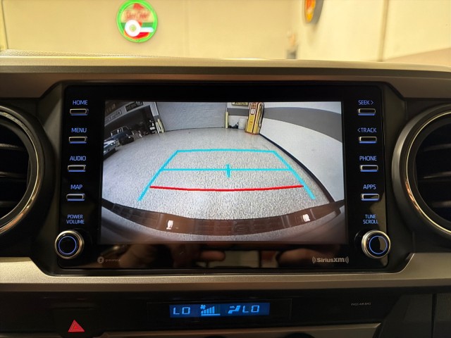 2022 Toyota Tacoma 4WD SR5 4WD V6 in , 