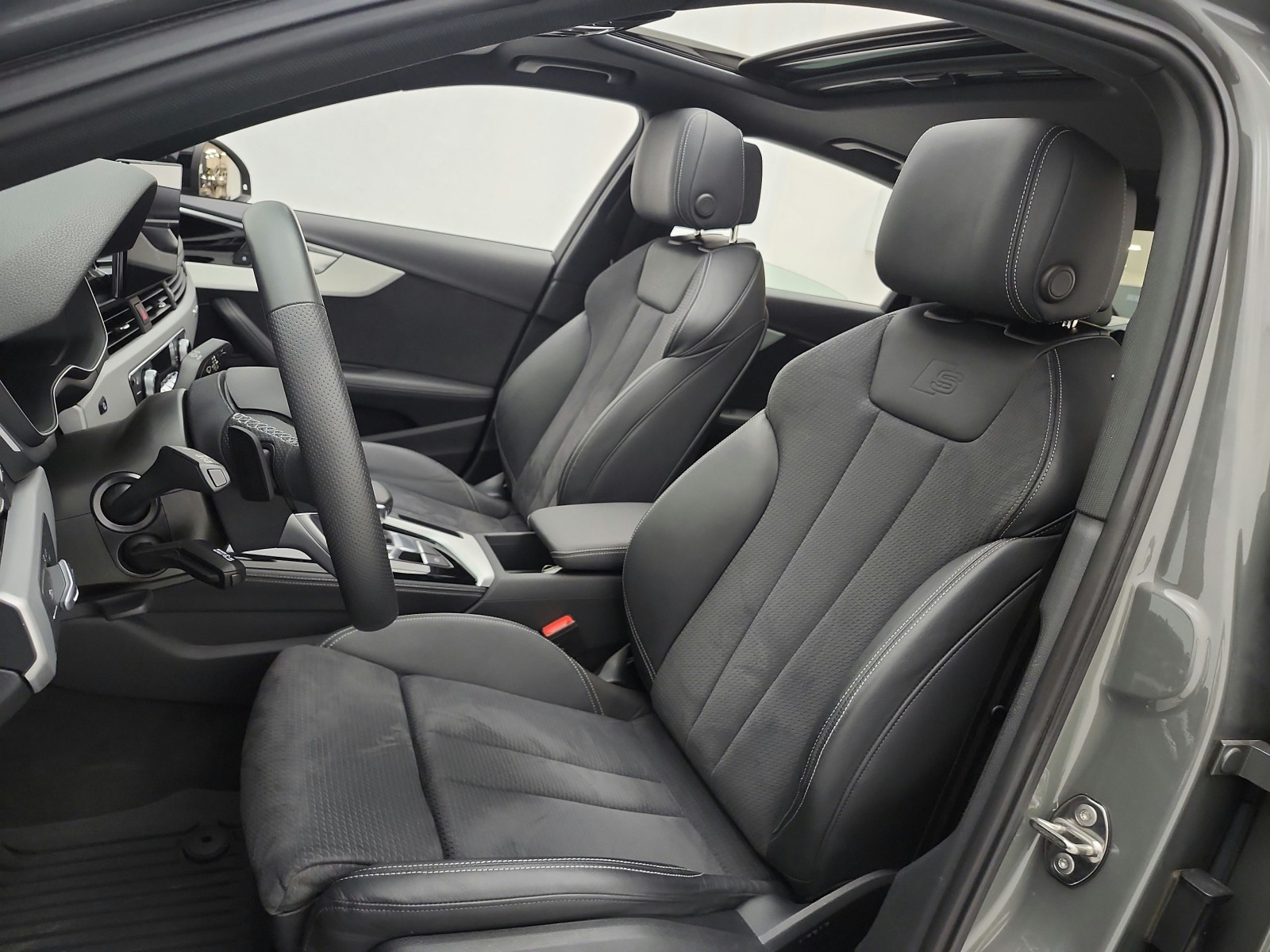 Used 2023 Chronos Gray Metallic Audi S line Premium Plus 45 TFSI quattro image 10