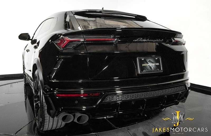 2021 Lamborghini Urus *ONLY 1900 MILES* *4-SEAT CONFIGURATION* *1-OWNER* in , 