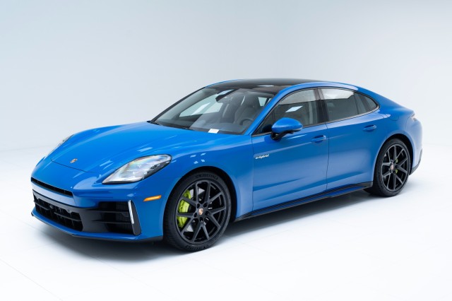 2025  Panamera 4 E-Hybrid in , 