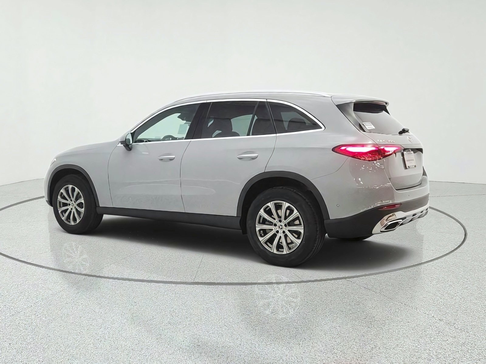 New 2027 MANUFAKTUR Alpine Grey Mercedes-Benz GLC 300 SUV image 7