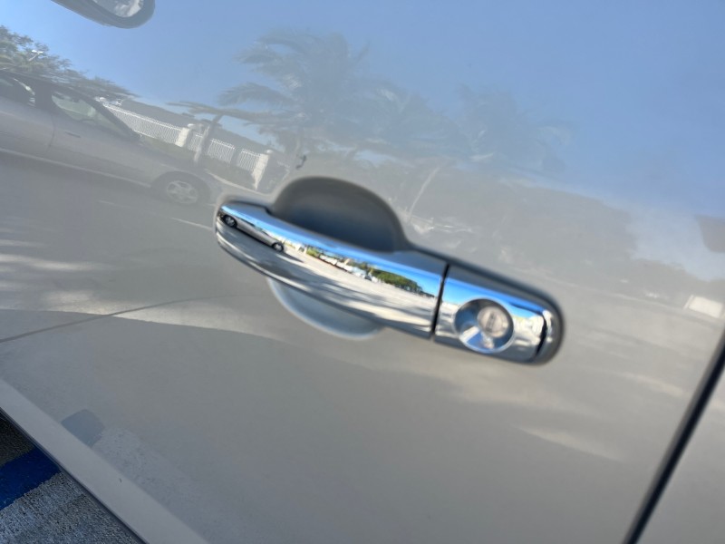 2011 Buick Enclave 1 FL CXL-1 LOW MILES 64,303 SUV in ,