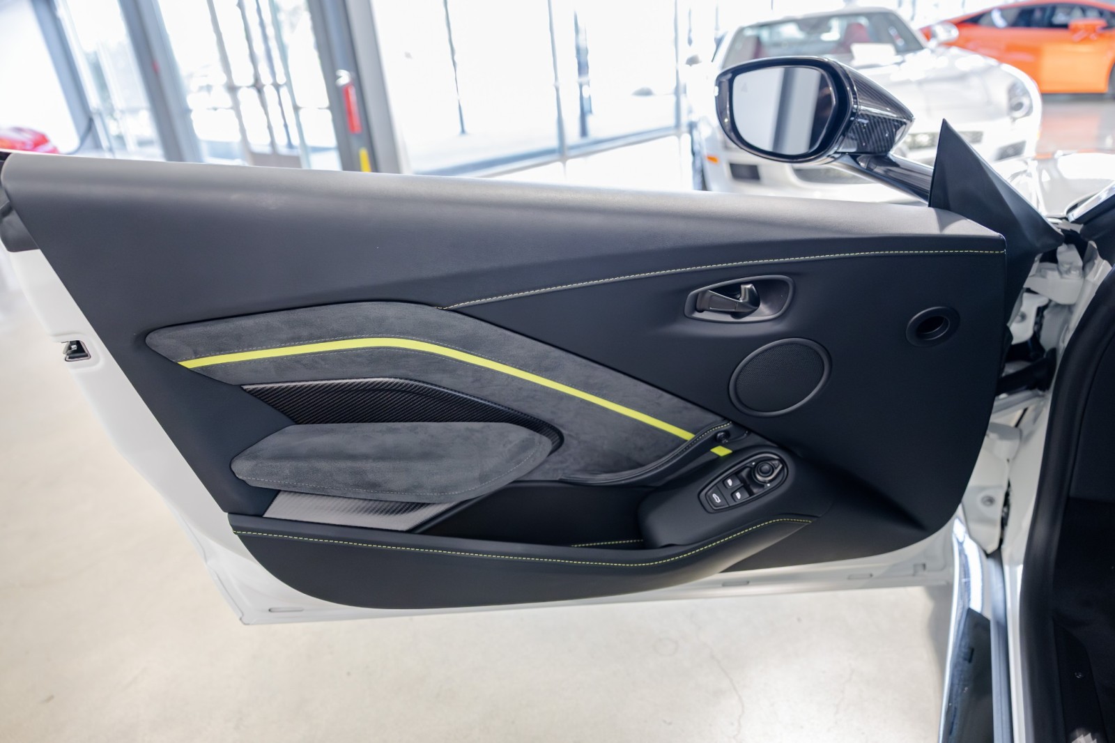 Used Car 2023 Aston Martin Vantage  F1 Edition For Sale Under $170,000 In Boerne, Texas
