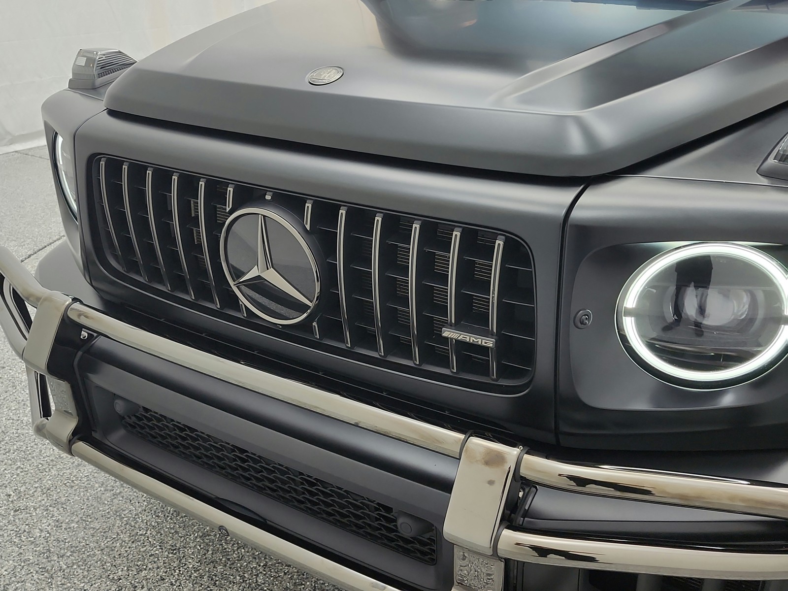 Certified Used 2025 MANUFAKTUR Night Black magno Mercedes-Benz AMG® G 63 SUV image 18