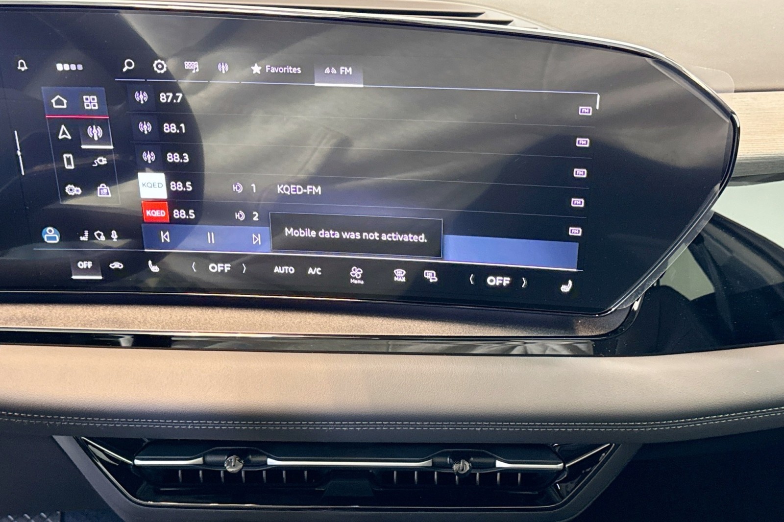 New 2025 Magnet Gray Audi Premium quattro image 14