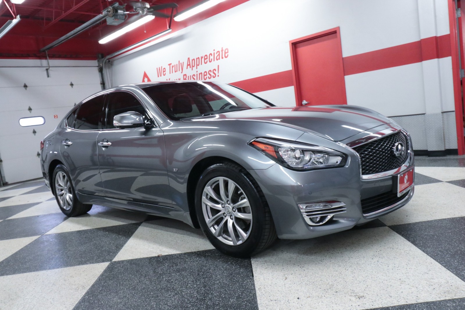 Used Car 2019 Infiniti Q70  3.7 Luxe For Sale In Austin, Texas