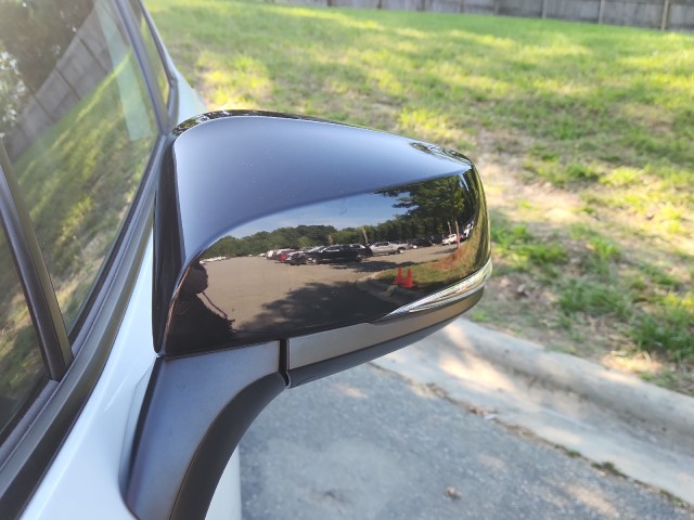 ToyotaCorolla Cross16